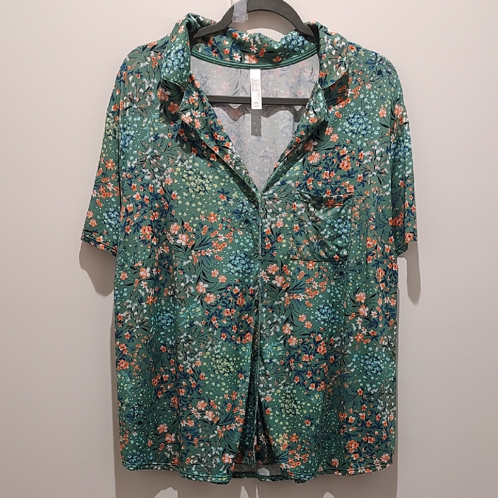 Sleep By Cacique Green Floral Button-Up Shirt 2 Piece Set Crop Bottom W/ Pockets